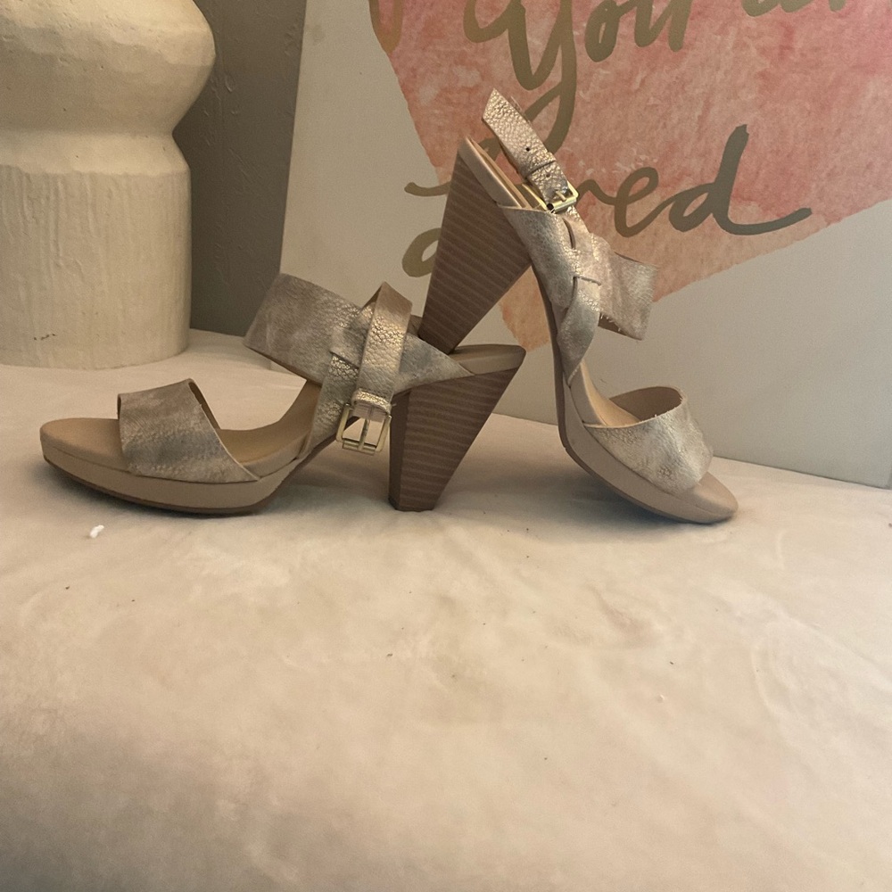 Stylish Women's Wedge Sandals
